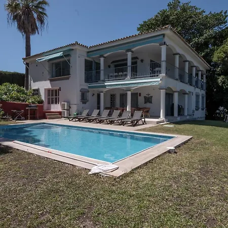 Вилла Paradise Close To Puerto Banus *