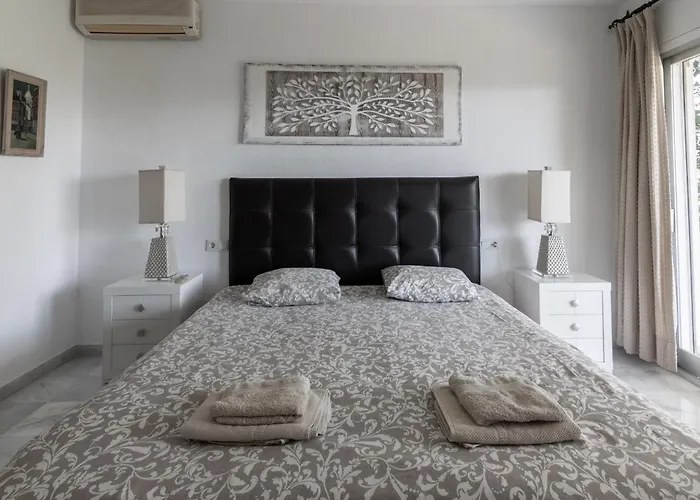 Paradise Close To Puerto Banus Villa *
