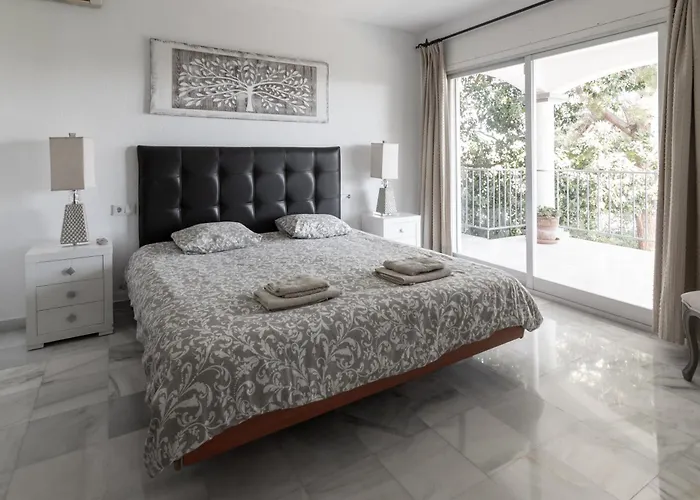 Paradise Close To Puerto Banus Villa *