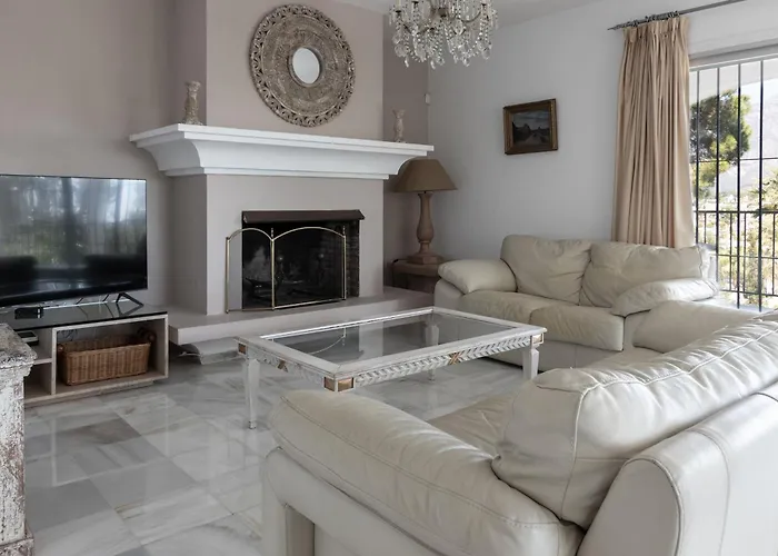 Вілла Paradise Close To Puerto Banus