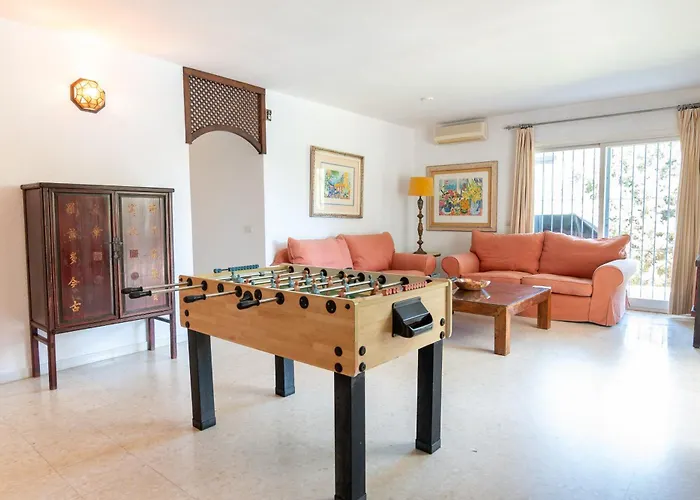 ヴィラ Paradise Close To Puerto Banus マルベーリャ